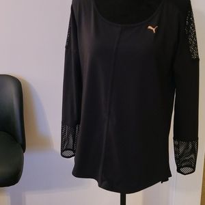 Puma top